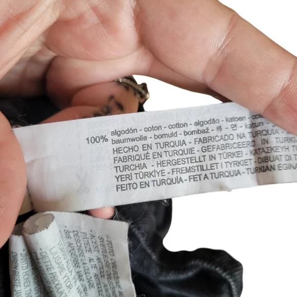 🌟3 For $15 SALE🌟 ZARA Black Paperbag High Waisted Baggy Denim Shorts - Picture 6 of 6